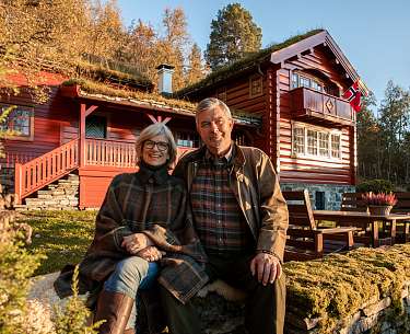 5 2 4 Arven skogen Eli og Stig i Aabakken 200930